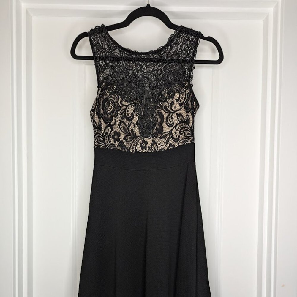 Women's Trixxi Skirt/Dress Size XS Lace Top Unique